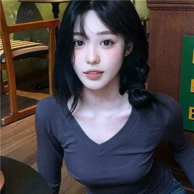 破茧天魔海报
