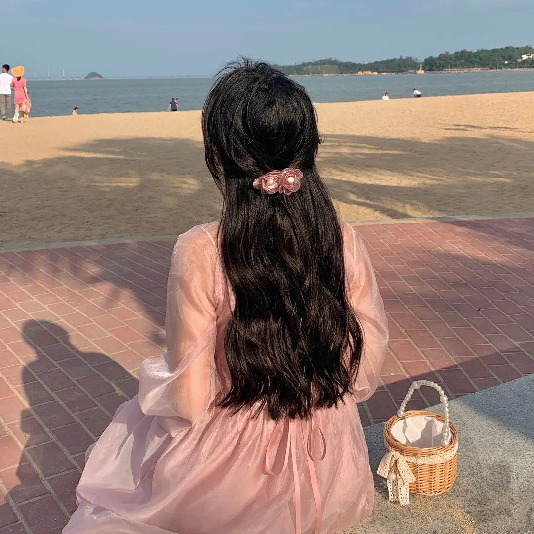 换装师海报